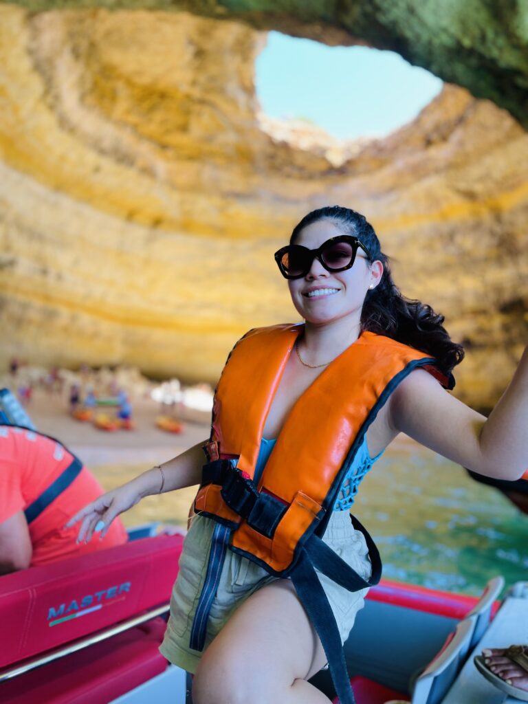 Karolina Benagil Caves, Portugal